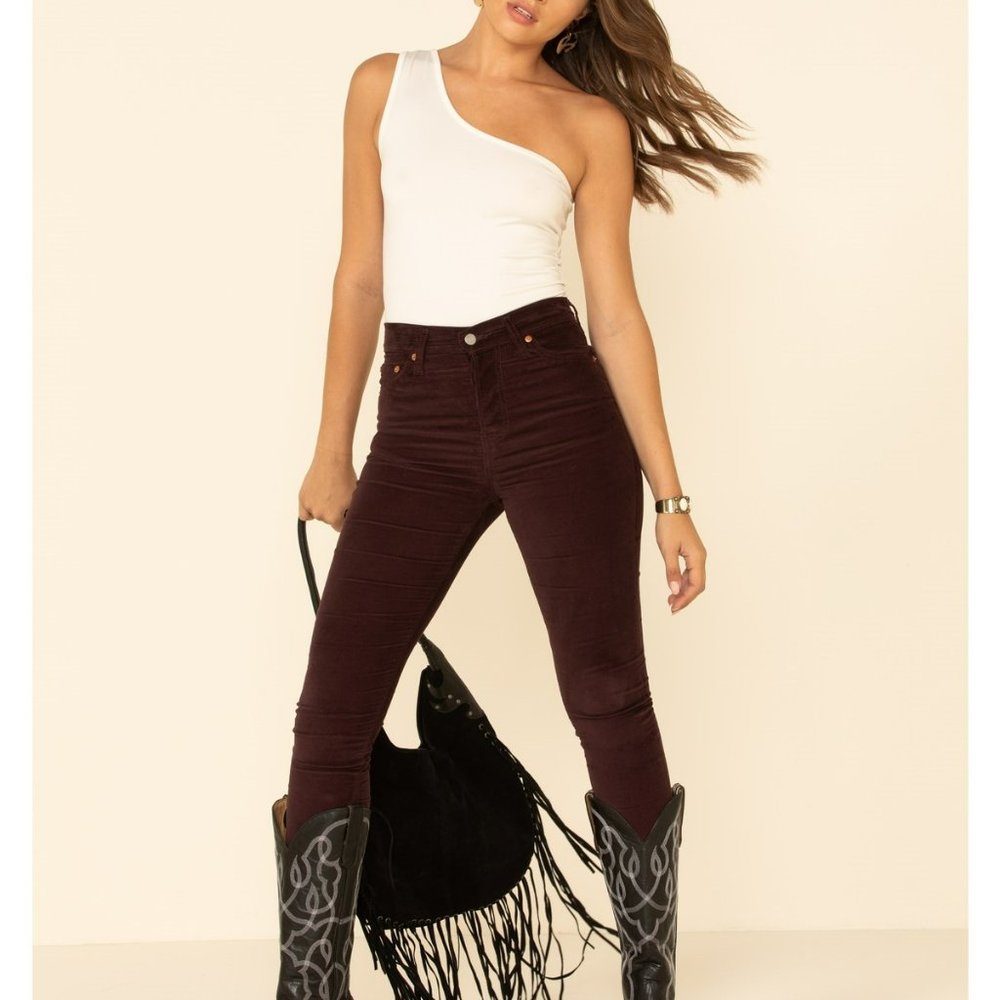 Levi's NWT Velour Wedgie Skinny Jeans Women sz 27 (US 4)